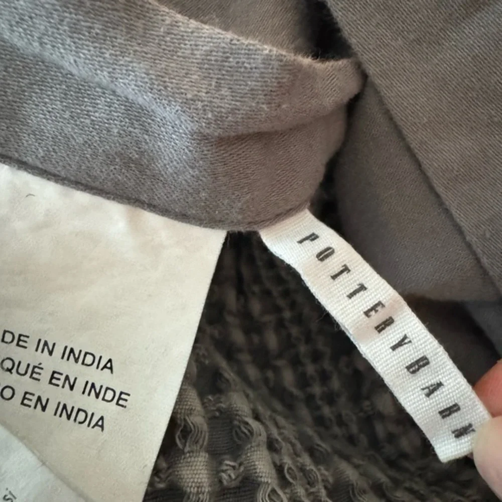 2 x Pottery Barn‎ Honeycomb Textured Grey Euro Pillow Covers 26 x 26